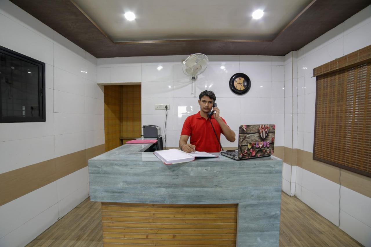 Oyo Flagship Hotel Chandani Raipur  Exterior photo